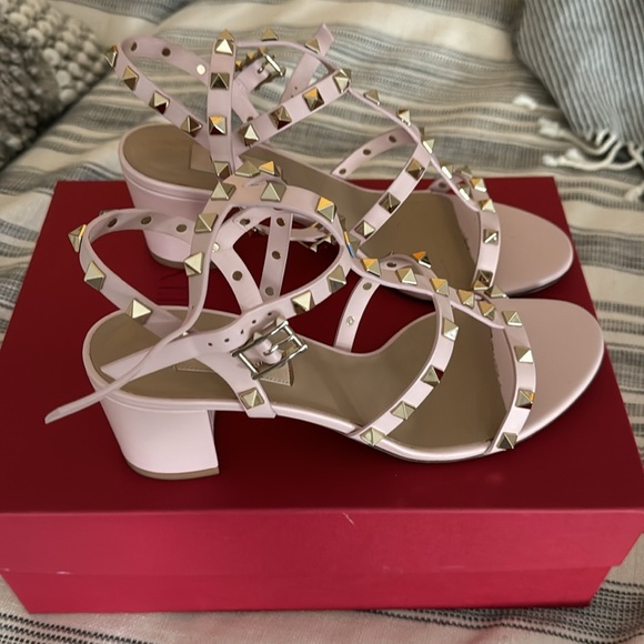 Valentino Rockstuds - Picture 4 of 8